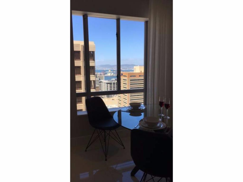 Triangle Luxury Suites By Totalstay Cape Town Ngoại thất bức ảnh
