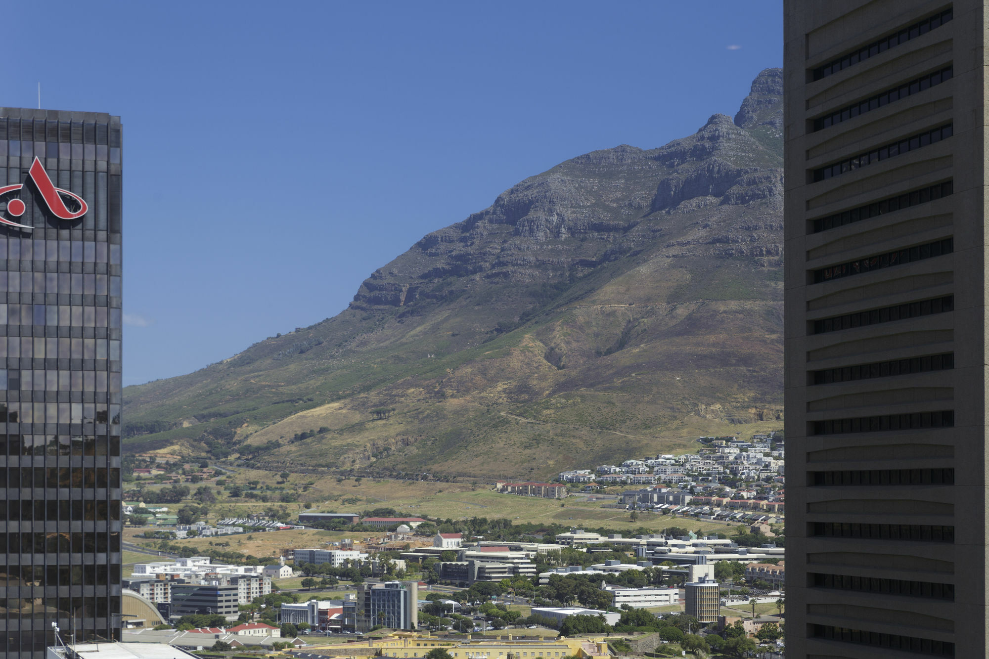 Triangle Luxury Suites By Totalstay Cape Town Ngoại thất bức ảnh