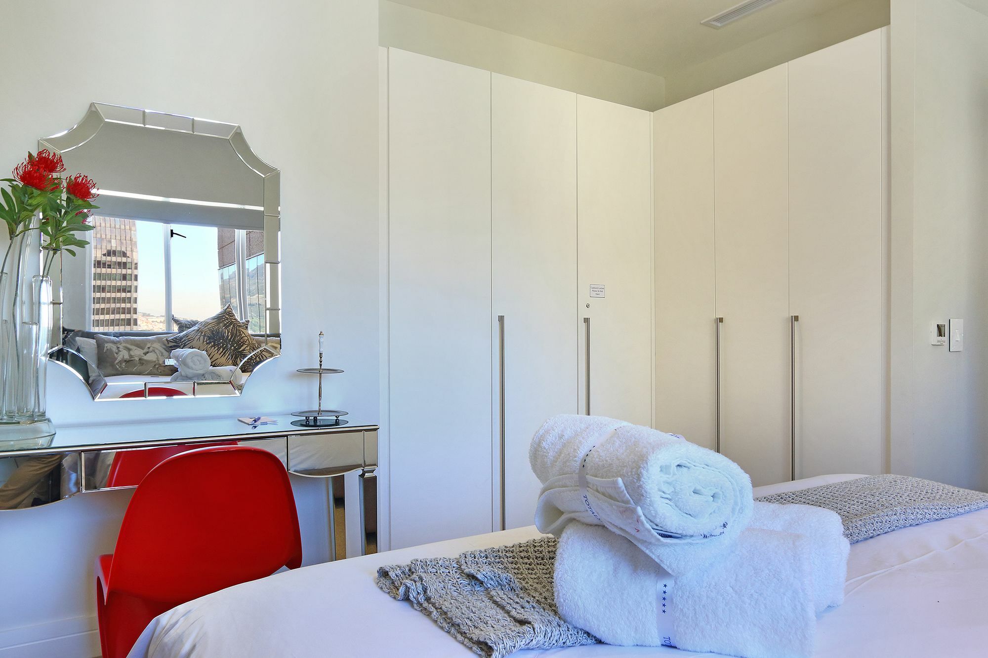 Triangle Luxury Suites By Totalstay Cape Town Ngoại thất bức ảnh