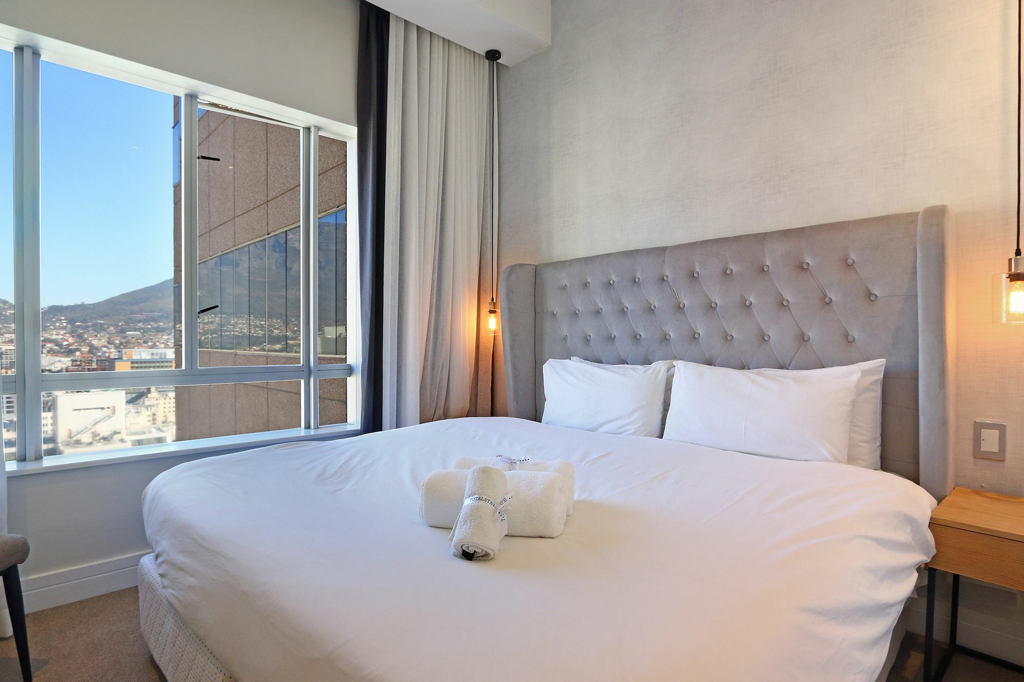Triangle Luxury Suites By Totalstay Cape Town Ngoại thất bức ảnh