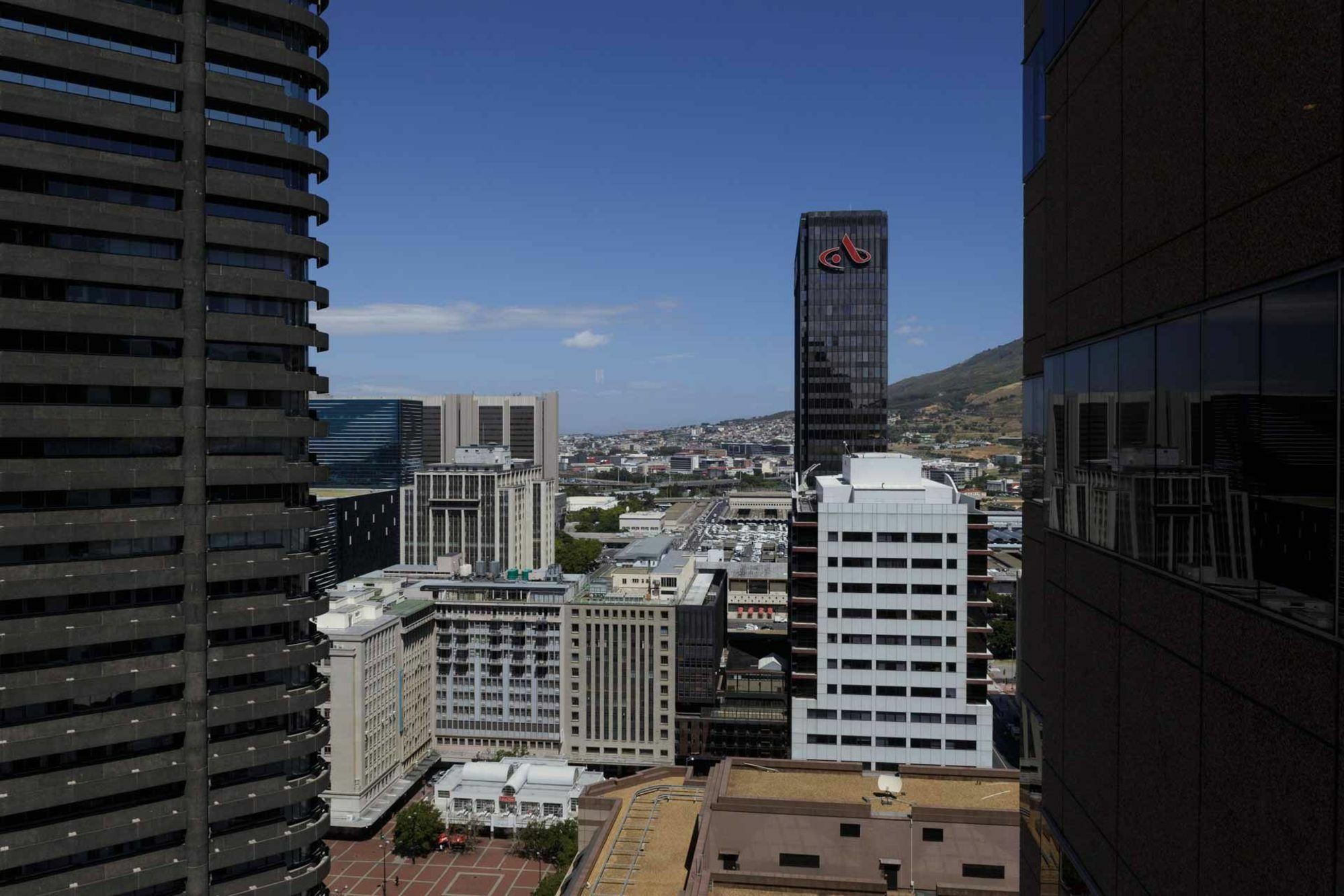 Triangle Luxury Suites By Totalstay Cape Town Ngoại thất bức ảnh
